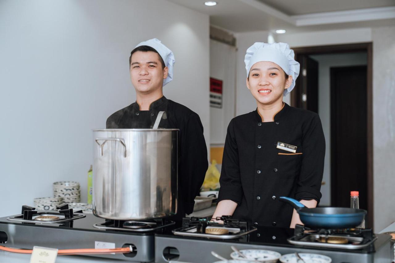 푸옹 박 럭셔리 호텔 쿠앙빈 동허이 외부 사진