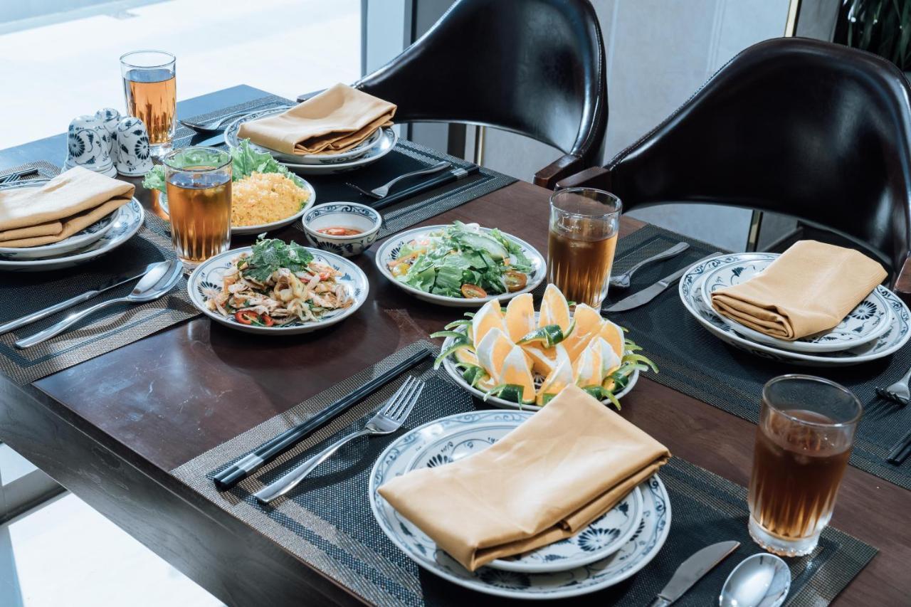 푸옹 박 럭셔리 호텔 쿠앙빈 동허이 외부 사진